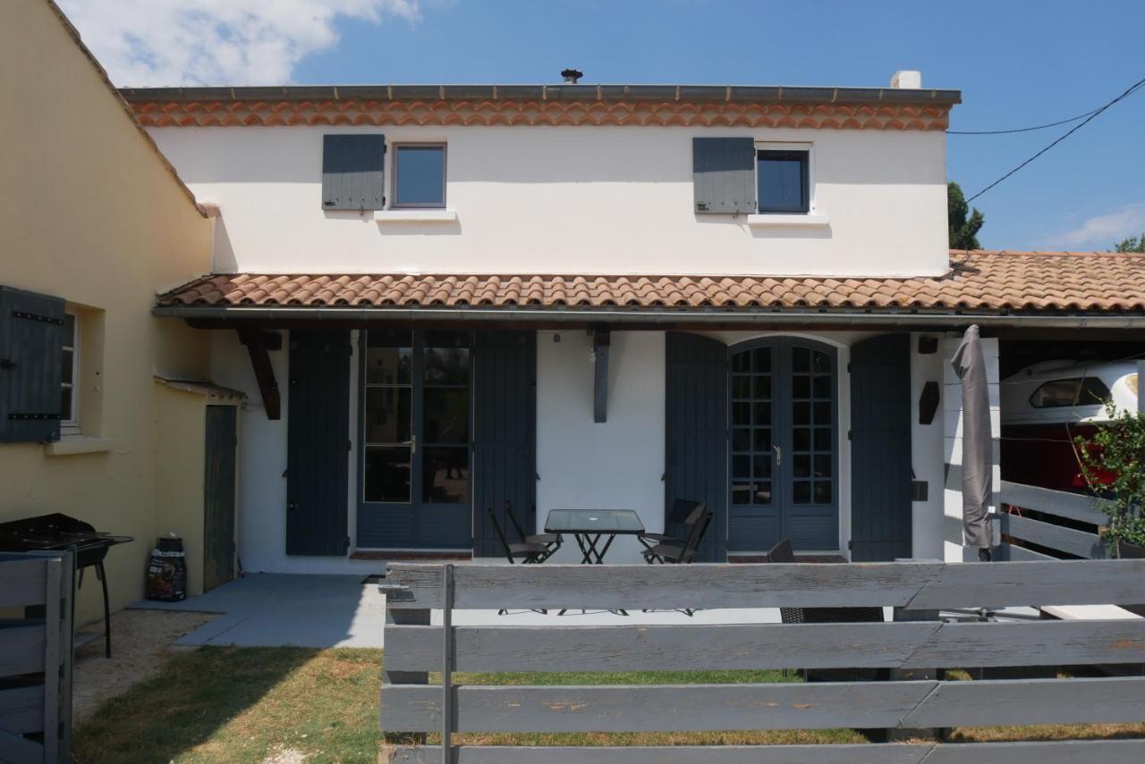 La Petite Maison Arles Luaran gambar